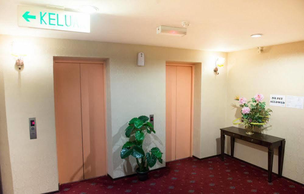 Hotel Vistaria Johor Bahru Eksteriør billede